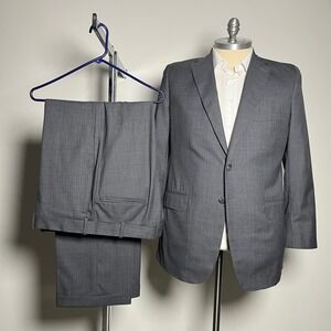 Tom James Royal Classic Suit Mens 46L 40x31 Grey Pinstripe Two Button Wool Blend